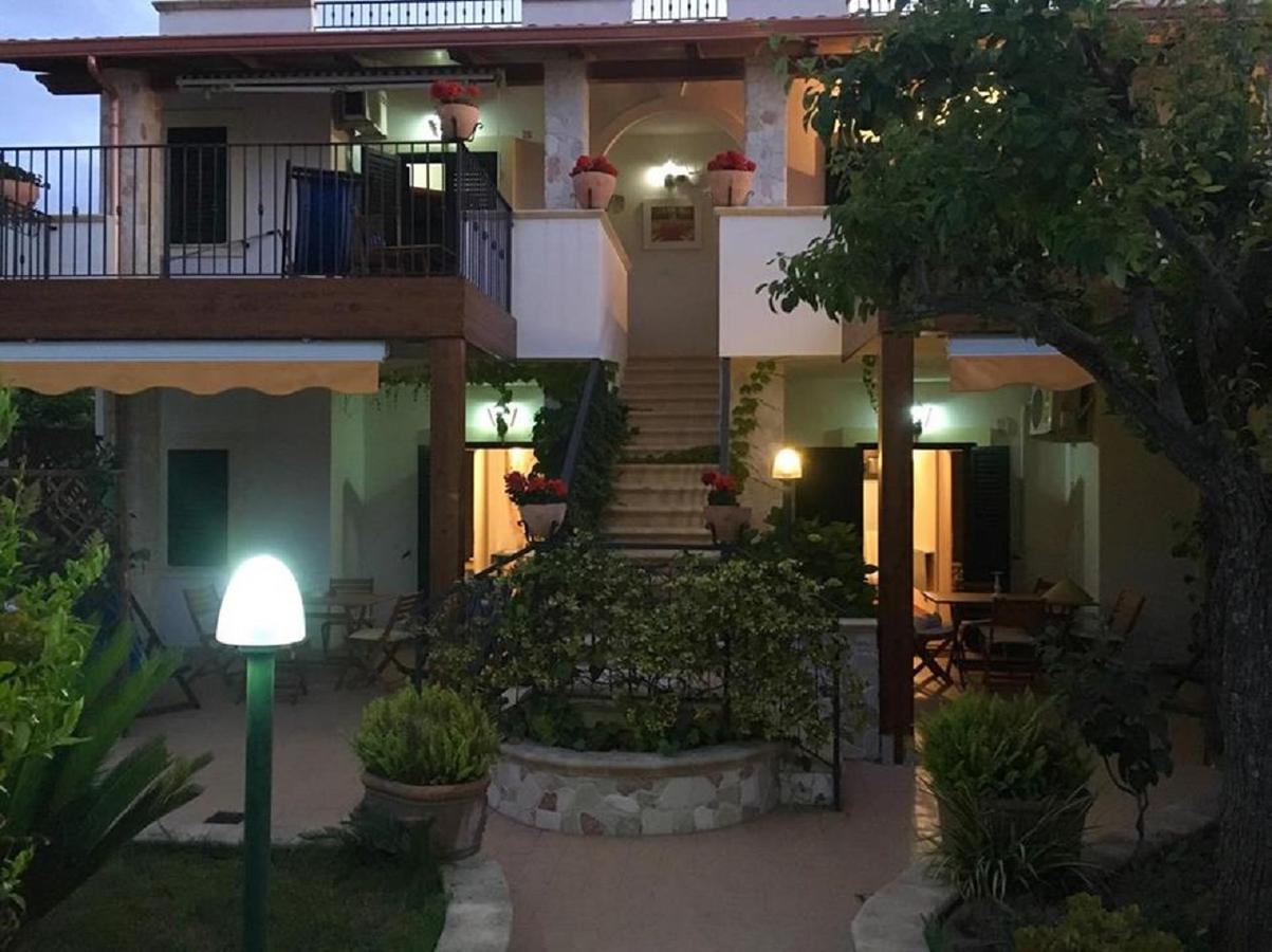 Villa Giulia Parghelia Luaran gambar