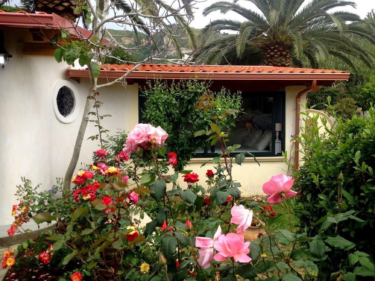 Villa Giulia Parghelia Luaran gambar